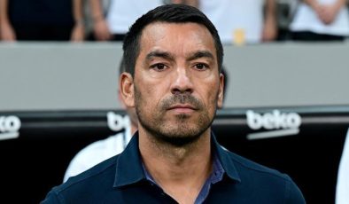 Beşiktaş Teknik Direktörü Giovanni van Bronckhorst: ‘Bu sonucu hak ettik’