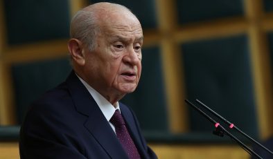 Bahçeli’nin hayatı kitap oldu