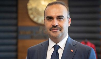 Bakan Kacır: Projeleri yatırım teşviklerimizle destekliyoruz