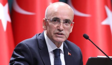 Bakan Şimşek: 2025’te enflasyon güçlü bir şekilde düşecek