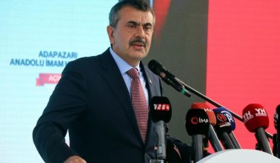 Bakan Tekin: Sadece öğretmenler değil, hepimiz bu çocukların eğitiminden mesulüz