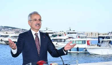 Bakan Uraloğlu açıkladı: Kruvaziyer yolcu sayısı 8 ayda 1 milyon 196 bin oldu