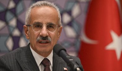 Bakan Uraloğlu: İstanbul’da ulaşımı yerin altına indirmemiz lazım