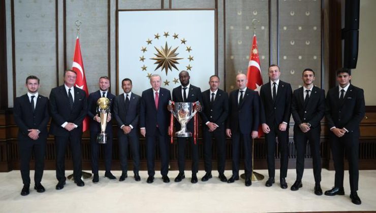 Cumhurbaşkanı Erdoğan, Beşiktaş Jimnastik Kulübü heyetini kabul etti!