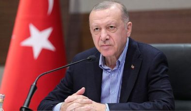 Cumhurbaşkanı Erdoğan, Cezayir Cumhurbaşkanı Tebbun ile telefonda görüştü