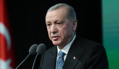 Cumhurbaşkanı Recep Tayyip Erdoğan, ABD’deki temaslarının ardından yurda döndü