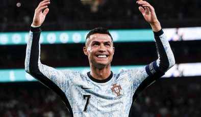 Dünya, Ronaldo’yu konuşuyor! 900 gol tamam, sırada 1000 gol var