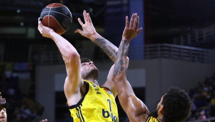 Fenerbahçe kupa için Anadolu Efes’le karşılaşacak