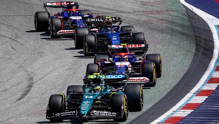 Formula 1'de heyecan Azerbaycan'da yaşanacak