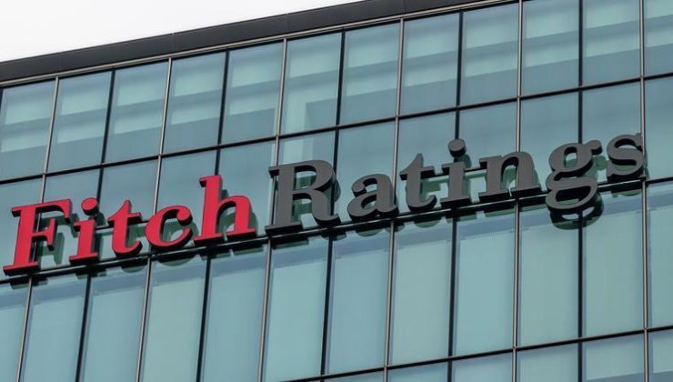 Gözler Fitch’in Türkiye kararında