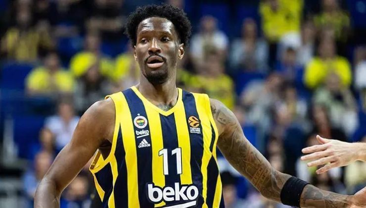 Nigel Hayes-Davis’ten ‘sözde soykırım’ paylaşımı sonrası açıklama geldi