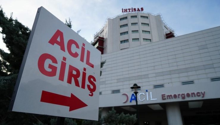 Oğlu tarafından bıçaklanan baba, ambulansta kalp krizi geçirerek hayatını kaybetti