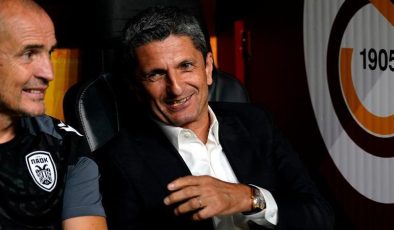 Razvan Lucescu: Galatasaray taraftarı önünde oynadığı için şanslıydı