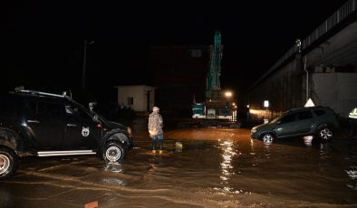 Sağanak ve fırtına yurdu esir aldı! Trabzon’da hastane tahliye edildi, 1 kişi kayıp