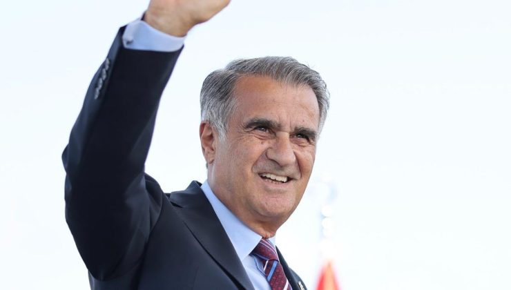 Trabzonspor’da Şenol Güneş’e imza töreni düzenlendi! Beşiktaş’ın havasını ve formunu kırmak istiyoruz…