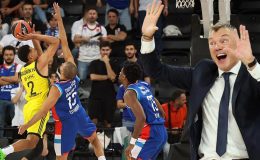 (ÖZET) Anadolu Efes – Fenerbahçe Beko maç sonucu: 78-83 | Türk derbisi Fenerbahçe'nin!