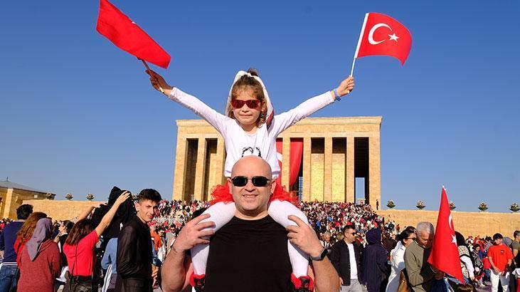 Anıtkabir’de Cumhuriyet Bayramı coşkusu