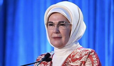 Emine Erdoğan’dan anne adaylarına normal doğum çağrısı: Her doğum kendine hastır, eşsizdir ve özeldir