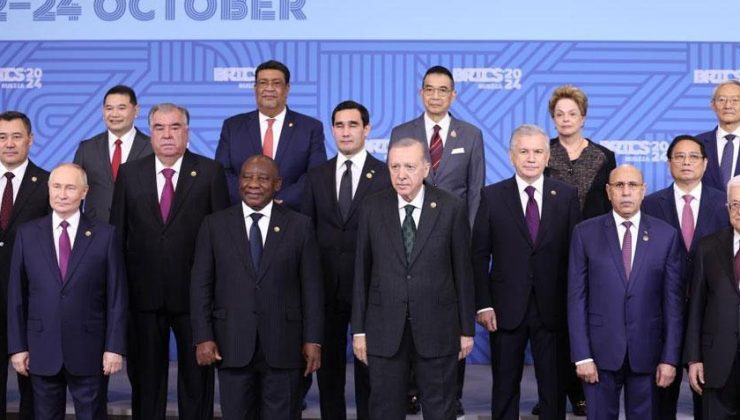 Erdoğan, BRICS Liderler Zirvesi’nde aile fotoğrafı çekimine katıldı