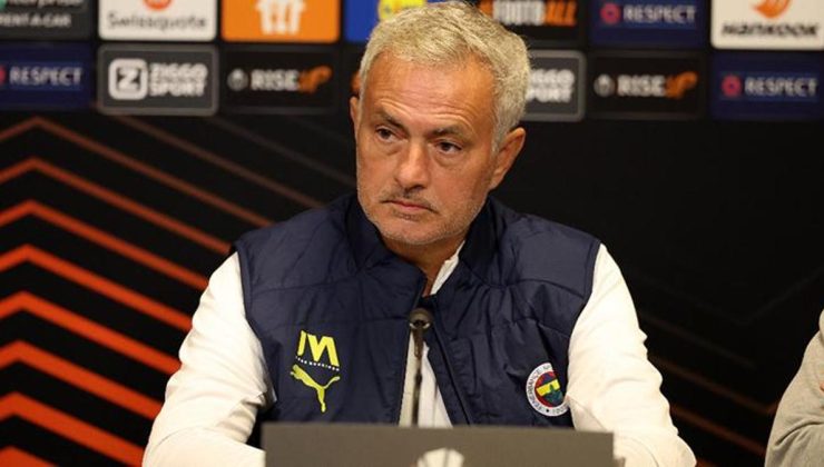 Fenerbahçe Teknik Direktörü Mourinho konuşuyor