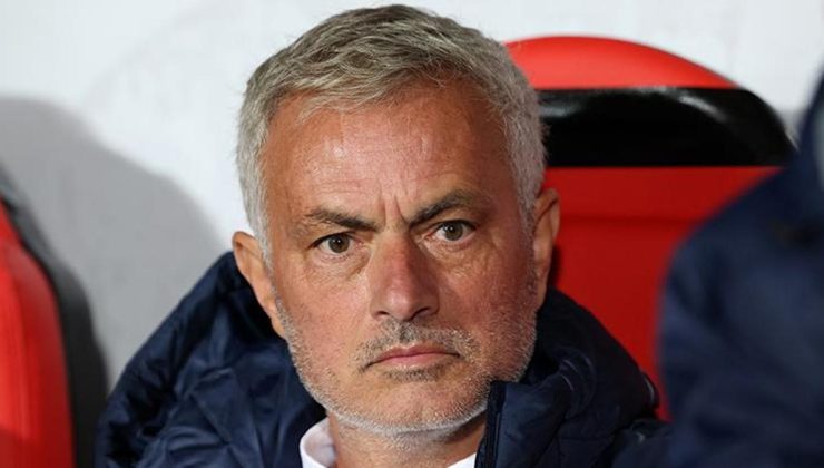 Fenerbahçe'de Mourinho hayal kırıklığının sebebini açıkladı! 'Her maç başımıza geliyor'