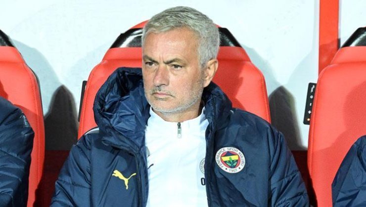 Fenerbahçe’de Mourinho’dan Sofyan Amrabat’a övgü