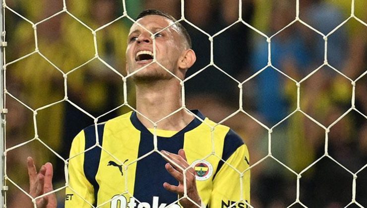 Fenerbahçe’yi korkutan sakatlık! Sebastian Szymanski milli takımda sakatlandı…