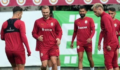 Galatasaray 1 eksikle çalıştı