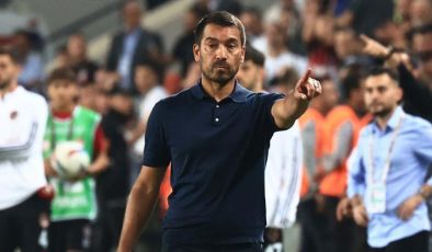 Giovanni van Bronckhorst: ‘Fiziksel ve mental yorgunluk oluştu’