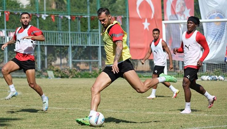 Hatayspor pas, top kapma ve dar alan çalışması yaptı