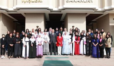 İçişleri Bakanı Ali Yerlikaya, Şırnak’tan gelen şehit ve gazi aileleri ile görüştü