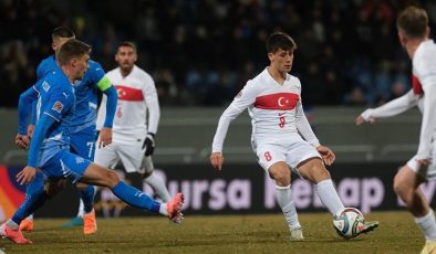 İzlanda – Türkiye maçında UEFA’ya tepki: Rezalet! Resmen buz pisti…