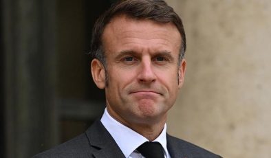 Macron’un azledilmesi teklifi reddedildi