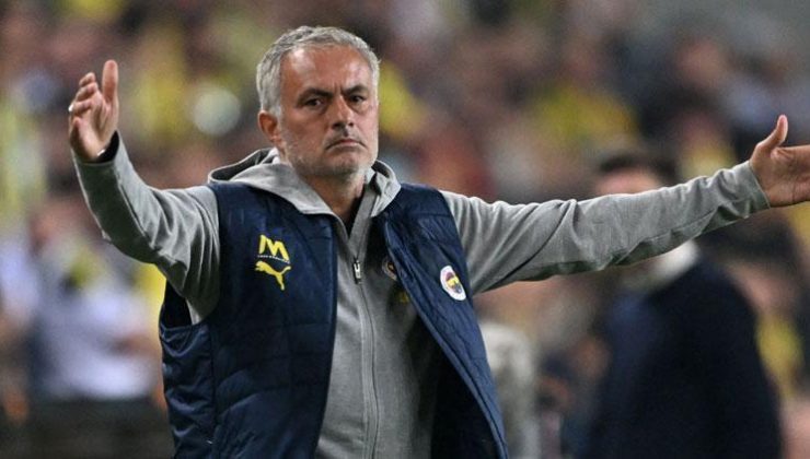 Mourinho, Manchester United maçı öncesi İngiliz basınına konuştu: ‘Fenerbahçe 10 yıldır şampiyon olamıyor çünkü…’