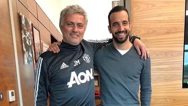 Mourinho’nun stajyeri, Manchester United’ın başına geçiyor!