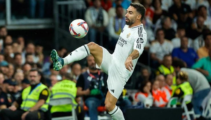 Real Madrid, çapraz bağı kopan Carvajal'in sözleşmesini uzattı