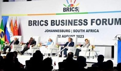 Rusya Dışişleri Bakanlığı’ndan BRICS açıklaması: Ankara’nın isteğine saygı duyuyoruz