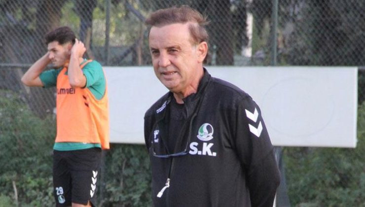 Sakaryaspor’da Suat Kaya ile yollar ayrıldı