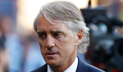 Suudi Arabistan, Roberto Mancini ile yollarını ayırdı!