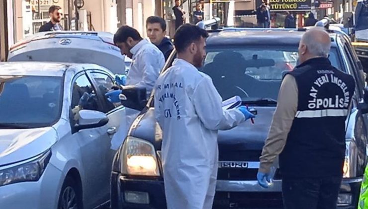 Üsküdar’da polise çekiçli saldırı: Saldırgan ve babası vurularak etkisiz hale getirildi