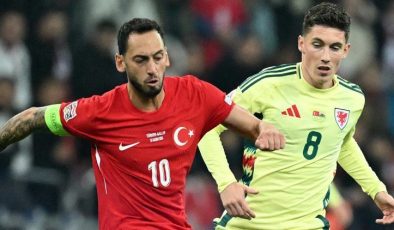 A Milli Takım’da Hakan Çalhanoğlu’ndan büyük başarı