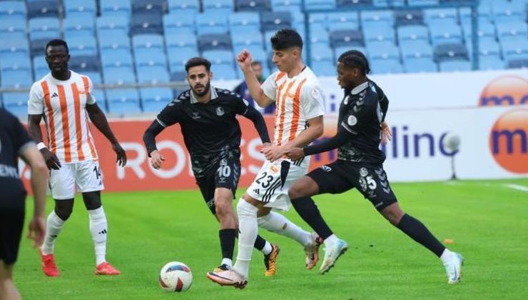 Adanaspor ile Sakaryaspor puanları paylaştı