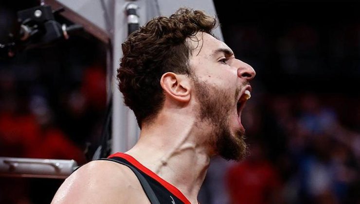 Alperen Şengün NBA'de şova devam ediyor! üçüncü double double'ı