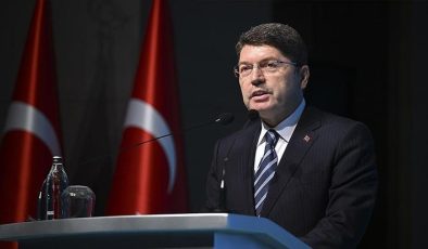 Bakan Tunç: Kadına şiddeti, insanlığa yöneltilmiş bir ihanet olarak görüyoruz