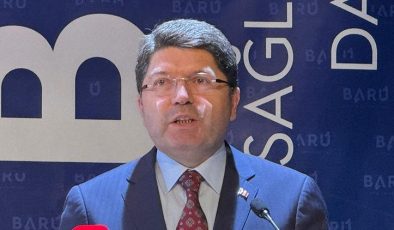 Bakan Tunç: Yargıyı tehdit etmek hiç kimseye yakışmaz