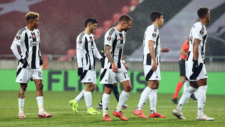 Beşiktaş'a yıldızından kötü haber… Fenerbahçe derbisinde yok!