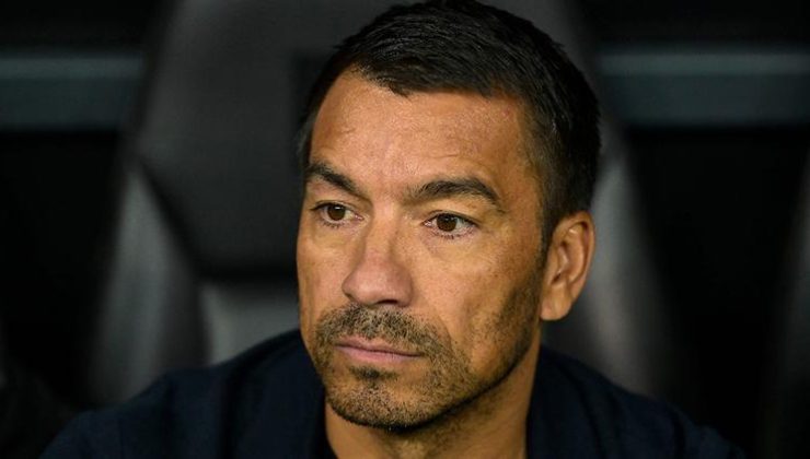 Beşiktaş’ta Giovanni van Bronckhorst konuşuyor