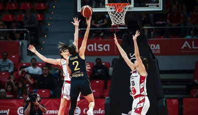 Casademont Zaragoza-Fenerbahçe Opet maç sonucu: 69-80