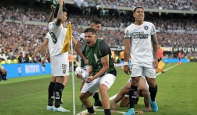 Copa Libertadores, Botafogo’nun! 2. dakikada 10 kişi kalıp kupaya uzandılar