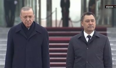 Cumhurbaşkanı Erdoğan Kırgızistan’da Resmi törenle karşılandı